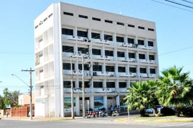 Prefeitura raciona at&eacute; ve&iacute;culos oficiais para economizar 20% em combust&iacute;vel