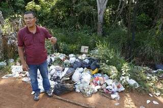 De acordo com o líder comunitário do Portal Caiobá I, José dos Santos, 45 anos a área foi cedida pela prefeitura há 15 anos. (Foto: Gerson Walber)