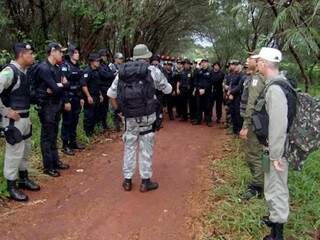 Participam do curso 30 policiais, sendo 20 do DOF e dez de outras forças de segurança. (Foto: Divulgação/Sejusp)