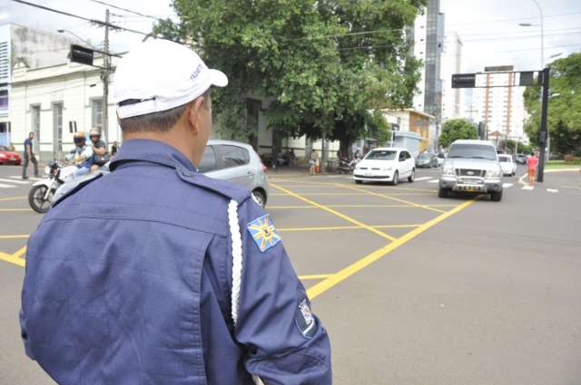 Atua&ccedil;&atilde;o de guardas municipais no tr&acirc;nsito divide opini&otilde;es de condutores