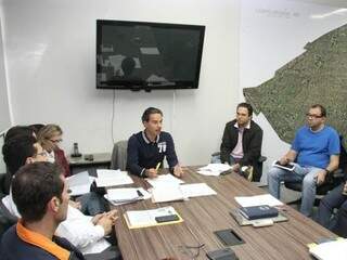 Reunião de Marquinhos Trad com o secretariado (Foto: PMCG/Divulgação)