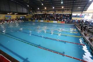 Torneio regional re&uacute;ne nadadores do Estado e at&eacute; de Tocantins 