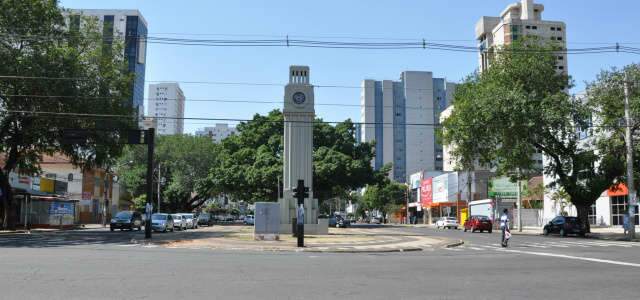  Considerado marco da democracia, Rel&oacute;gio da 14 instalado na Cal&oacute;geras ser&aacute; consertado