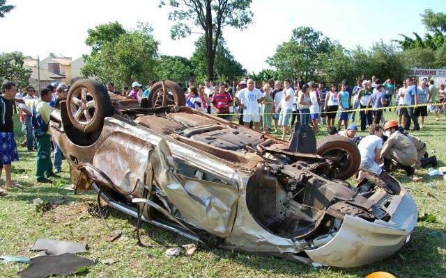 Inqu&eacute;rito n&atilde;o mostrou culpa de m&atilde;e em acidente provocado por jovem, diz delegada