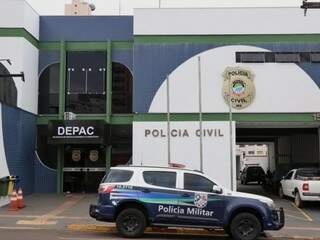 Traficantes são presos com 19 kg de maconha negociadas por WhatsApp Traficantes são presos com 19 kg de maconha negociadas por WhatsApp