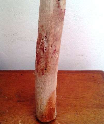 Mulher &eacute; agredida, marido ouve pedido de socorro e mata agressor com paulada