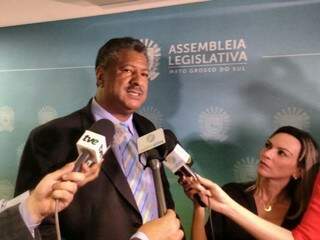 Deputado João Grandão em entrevista (Foto: Leonardo Rocha)