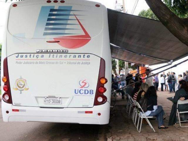 Justi&ccedil;a Itinerante retoma atendimentos na 2&ordf; em bairros de Campo Grande 