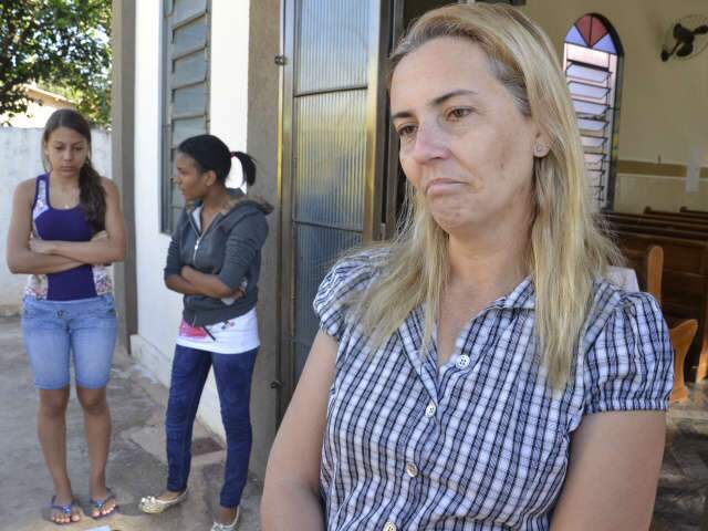  Vel&oacute;rio de garoto de 16 anos &eacute; marcado por revolta e interroga&ccedil;&otilde;es