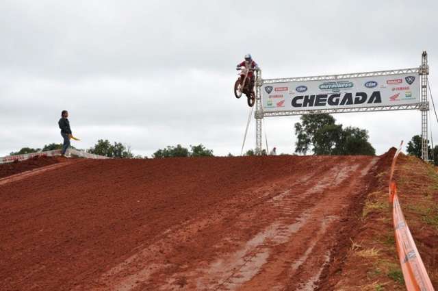 Com premia&ccedil;&atilde;o recorde, Sonora recebe Estadual de Motocross 