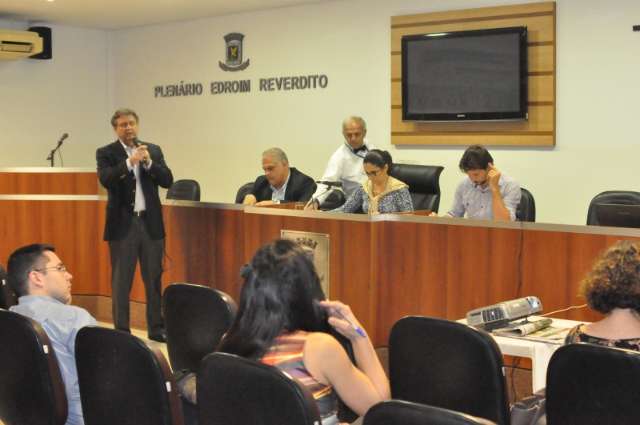 Prefeitura afirma que n&atilde;o haver&aacute; crescimento de receita em 2016