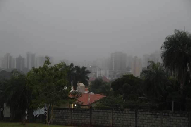 Ter A Feira Amanhece Nublada E Neblina Em Alguns Pontos Da Capital