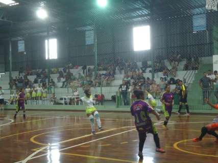 Mulheres disputam classificação pela 2ª rodada da Copa Pelezinho de Futsal