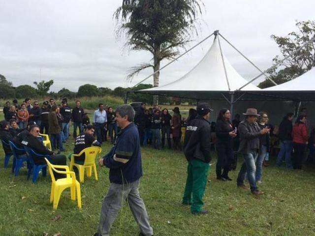 Governo entra na Justi&ccedil;a contra greve dos servidores do Detran