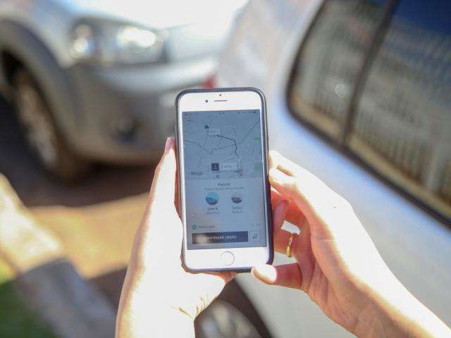 Novas regras para transporte por aplicativo entram em vigor em 120 dias