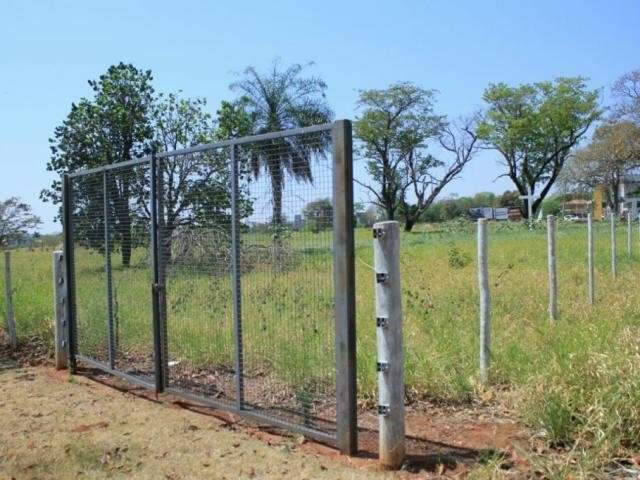 Prefeito foi &agrave; C&acirc;mara defender projeto que revoga doa&ccedil;&atilde;o de &aacute;rea p&uacute;blica 