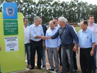 Governador participou da inauguração oficial da rodovia entre Caarapó e Amambai. (Foto: Chico Ribeiro/Segov-MS)