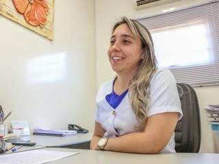 Jaciara Neves Morandi Santos é nutricionista da Sirpha há 7 anos (Foto: Henrique Kawaminami)