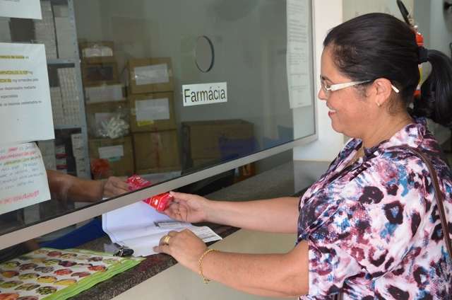 Polos de distribui&ccedil;&atilde;o de rem&eacute;dios voltam a funcionar em novos endere&ccedil;os