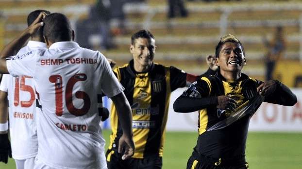 S&atilde;o Paulo perde na Bol&iacute;via e v&ecirc; classifica&ccedil;&atilde;o se afastar