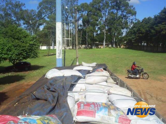 Droga em caminh&atilde;o abandonado pesou 1,9 tonelada