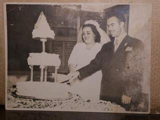 O casamento em 1957.  (Foto: Kísie Ainoã)