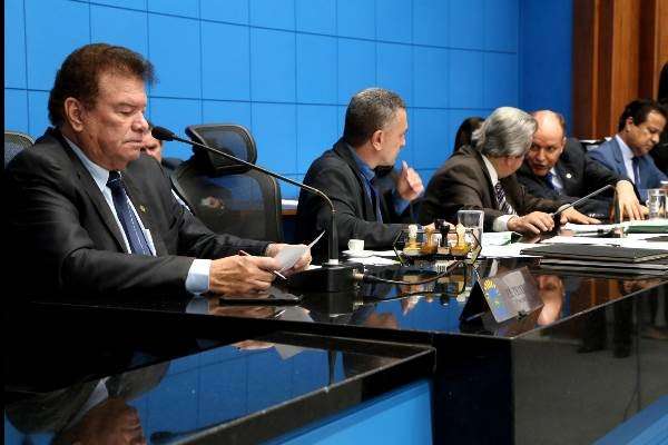 Projeto concede folga para servidoras estaduais fazerem exame preventivo