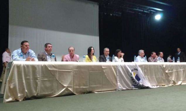 Semin&aacute;rio discute deveres e pol&ecirc;micas no trabalho dos vereadores