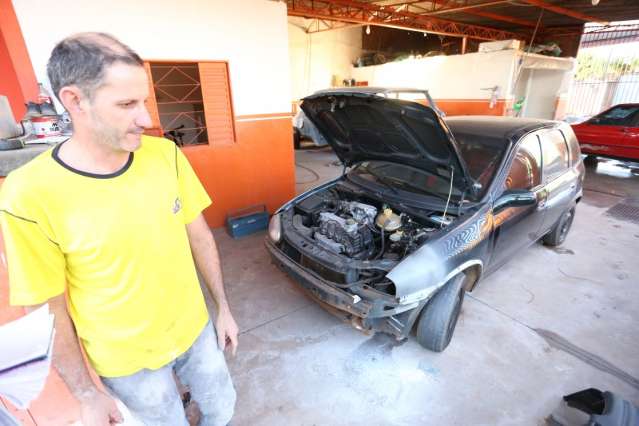&quot;Batidinhas&quot; no tr&acirc;nsito acabam com o dia, mas garantem as funilarias
