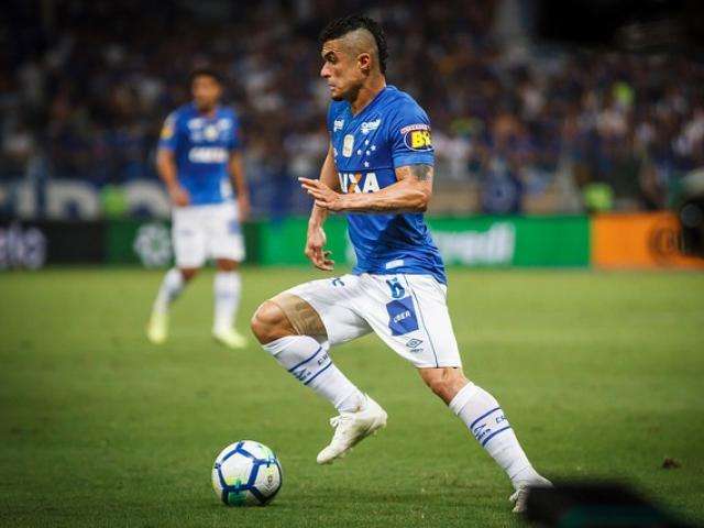 Cruzeiro n&atilde;o d&aacute; tregas, faz 2 a 1 no tim&atilde;o e atinge o hexa na Copa do Brasil 