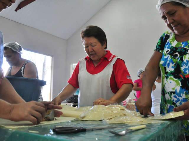  Com ora&ccedil;&otilde;es e muito trabalho, devotos homenageiam Dia de S&atilde;o Sebasti&atilde;o