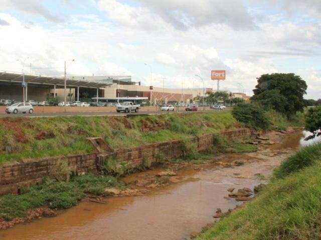 Com nova licita&ccedil;&atilde;o, s&oacute; em 2017 fica pronta  1&ordf; etapa da obra na Norte-Sul