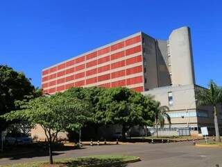 Fachada do Hospital Regional, em Campo Grande (Foto: Arquivo)