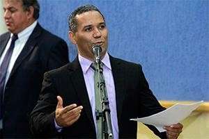 Vereador questiona o fato das manifesta&ccedil;&otilde;es acontecerem somente na C&acirc;mara
