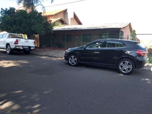 Pol&iacute;cia Federal leva caminhonete, Mercedes-Benz e documentos de im&oacute;vel 