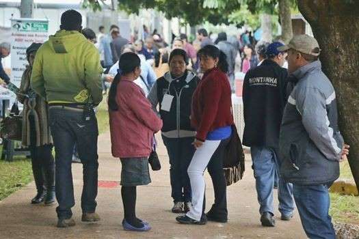 Sem vacina, restringir contato &eacute; &uacute;nica forma de evitar gripe em &eacute;poca cr&iacute;tica