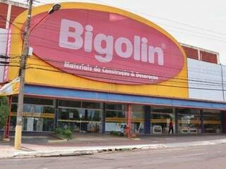 Bigolin teve lojas lacradas por ordem da Justiça na última quinta-feira. (Foto: Henrique Kawaminami)