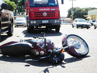 Motociclistas são a maioria das vítimas. (Simão Nogueira)