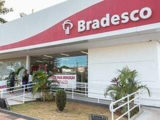 Agência do Bradesco da Costa e Silva abriu após negociação entre sindicato e empresa (Foto: Sindicato dos Bancários / divulgação)