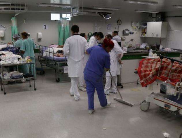 Mais um grupo de m&eacute;dicos da Santa Casa amea&ccedil;a com paralisa&ccedil;&atilde;o