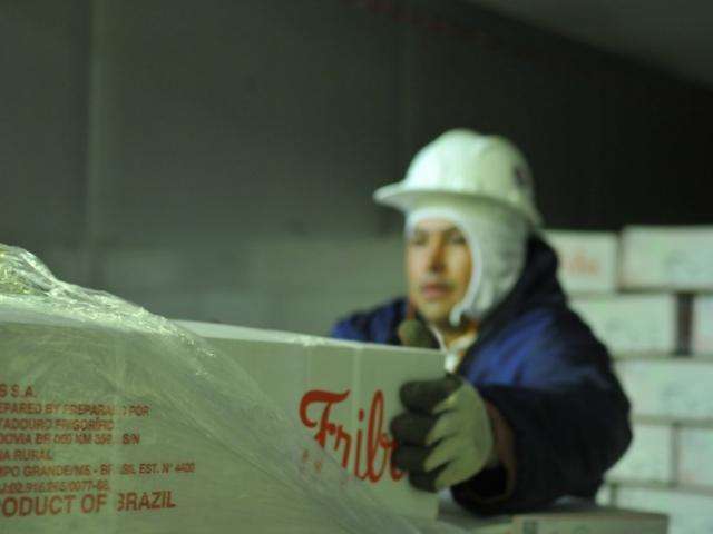 Reflexo da Carne Fraca, JBS suspende abates em 6 unidades de MS