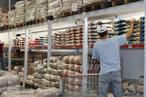 Preço da cesta básica sobe 6,21% em janeiro e é a 9ª mais cara do país