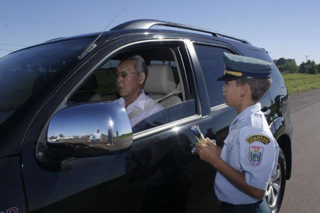 De olho na Lei Seca, Pol&iacute;cia come&ccedil;a opera&ccedil;&atilde;o em rodovias estaduais