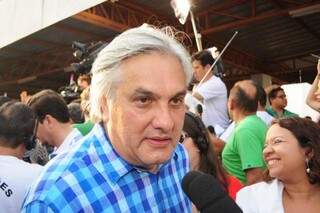 Senador Delcídio do Amaral (PT), no TRE, em Campo Grande. (Foto: Rodrigo Pazinato)