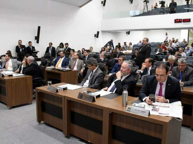 Deputados querem debater mudan&ccedil;as em conselho que avalia ICMS