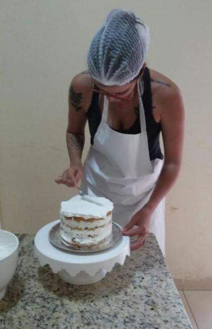 Dona Aline Cake: Bolo e Borboletas