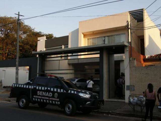 Policial paraguaio dava &quot;cobertura&quot; para chef&atilde;o do PCC preso no Paraguai 