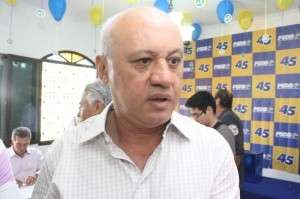 Reinaldo define os primeiros nomes da equipe de transi&ccedil;&atilde;o 