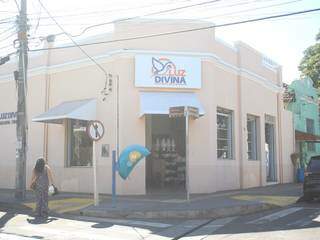 A loja fica na Travessa José Bacha, 68, bem ao lado do Mercadão Municipal. (Foto: Marina Pacheco)