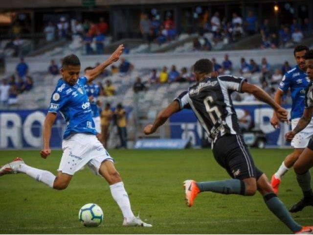 Cruzeiro e Botafogo empatam em jogo de poucas oportunidades